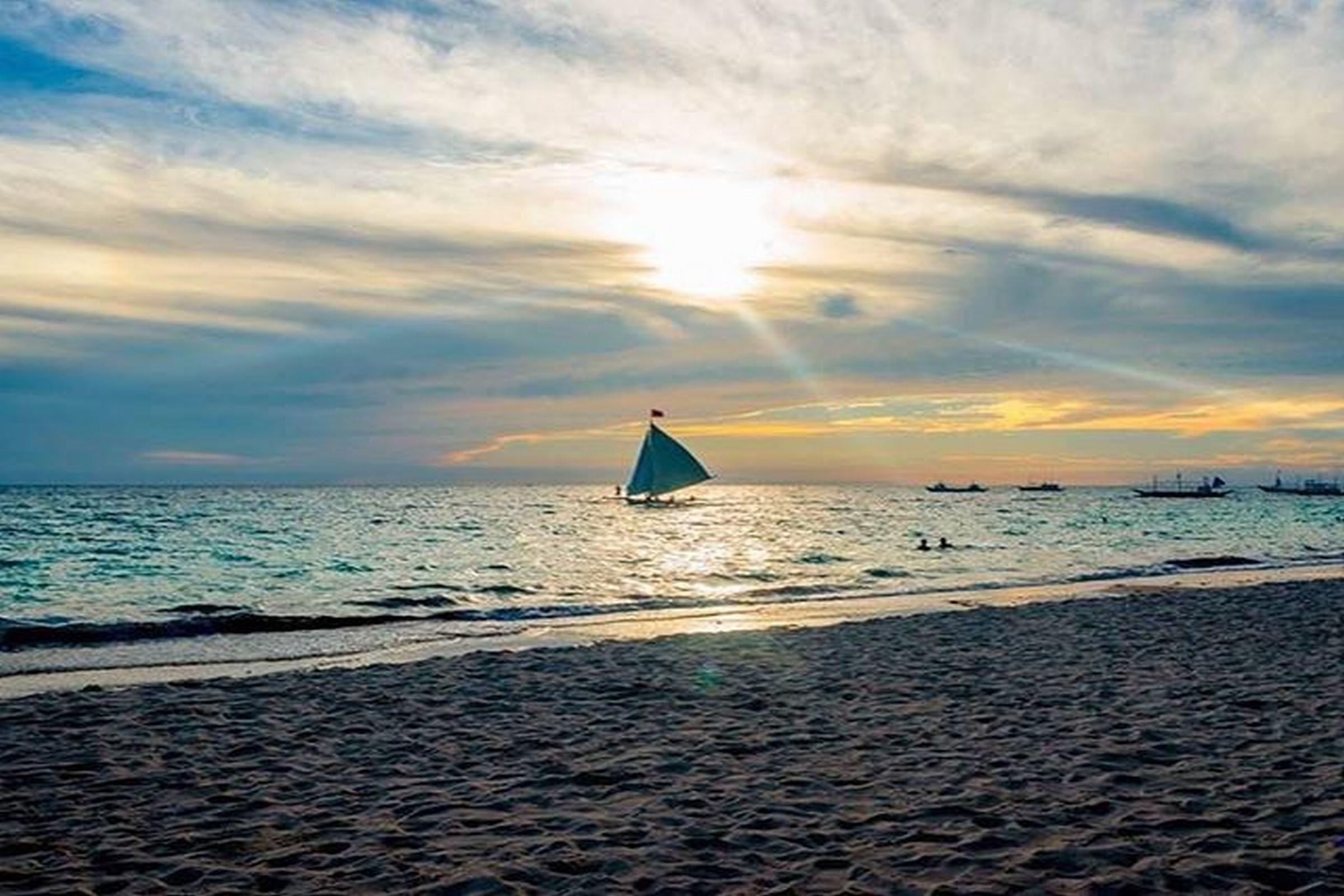 Crimson Resort And Spa Boracay Yapak Eksteriør billede